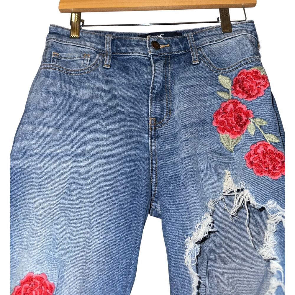 Hollister Embroidered Destroyed Jeans Slim Straight Size 27x27 Distressed Floral